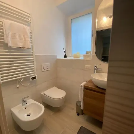 La Chicca Maison 펜션 베르쿠라고